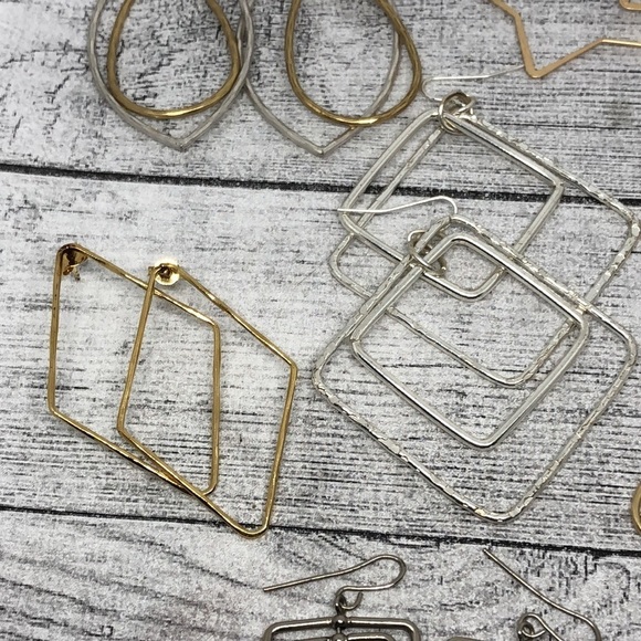 BUNDLE lot 7 trendy urban modernist statement earrings - Picture 3 of 7